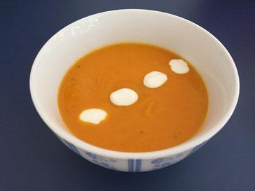 Hokkaido pumpkin soup with honey